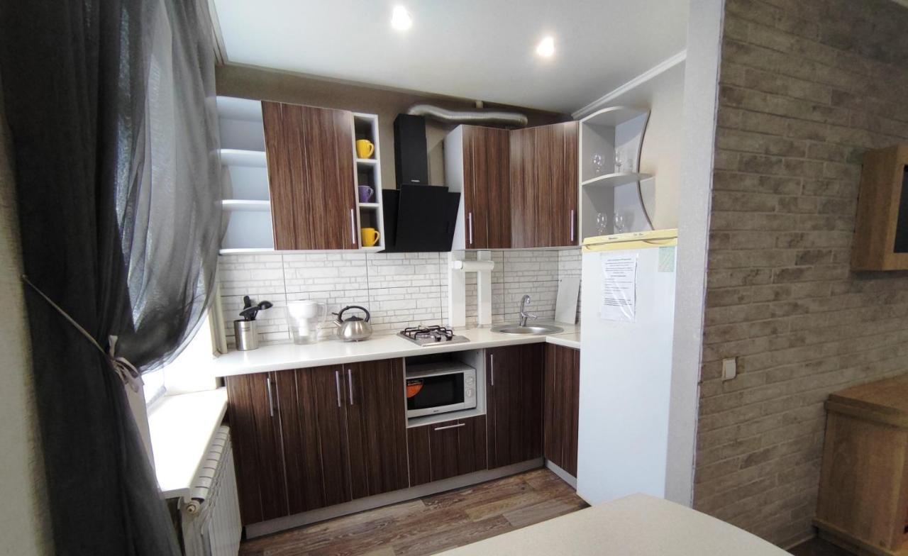 Люкс В Центре Металлургов 31 Kr Apartments Kryvyj Rih Exteriör bild