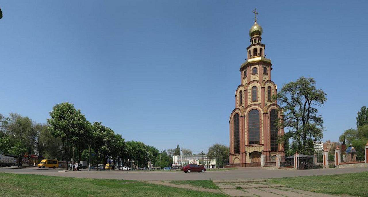 Люкс В Центре Металлургов 31 Kr Apartments Kryvyj Rih Exteriör bild